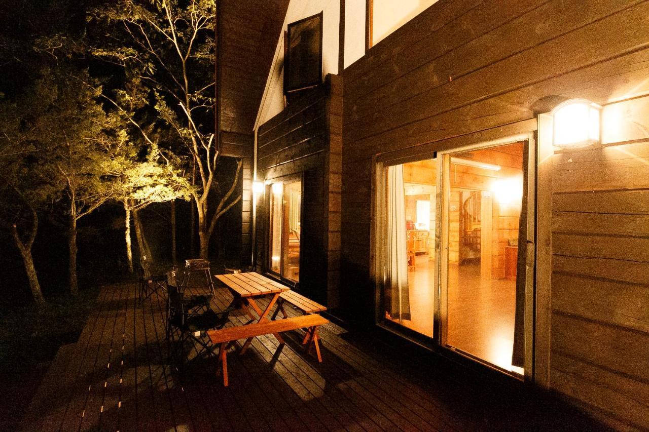 ログハウスせせらぎ Tsuru Buitenkant foto